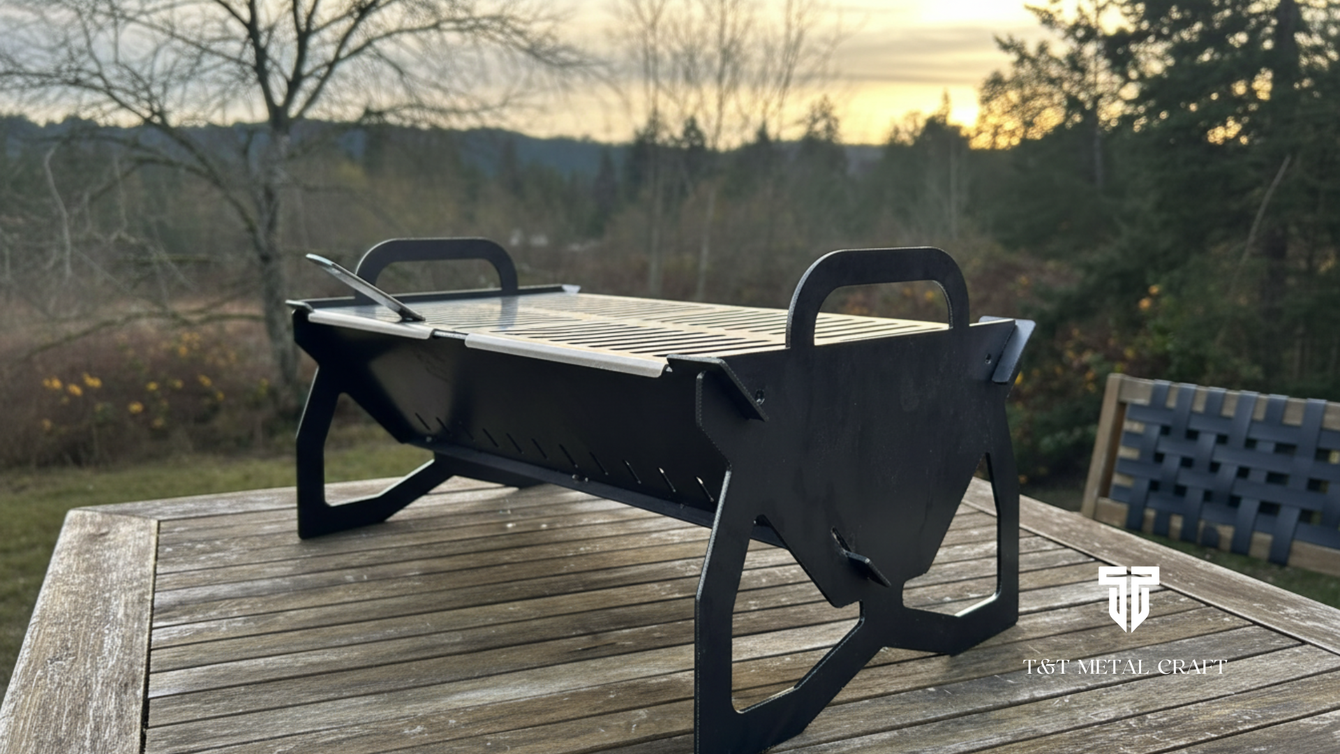 Folding BBQ Grill - Image 3